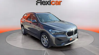 Usado BMW X1 140 CV (102 kW) 2021 Gris SUV