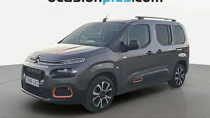 Usado Citroën Berlingo Shine 131 CV (96 kW) 2020 Gris Monovolumen
