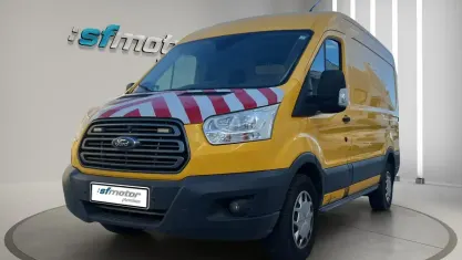 Occasion Ford Transit Trend 130 PK (95 kW) 2017 Geel Sedan