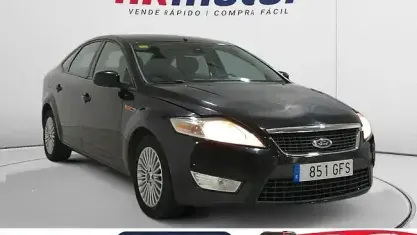 Usado Ford Mondeo Trend 126 CV (92 kW) 2008 Negro Berlina