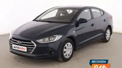 Usado Hyundai Elantra 132 CV (97 kW) 2016 Azul Berlina