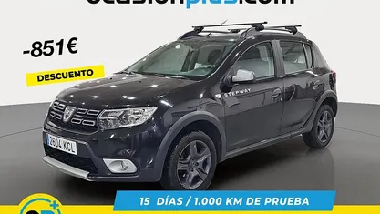 Usado Dacia Sandero Stepway 90 CV (66 kW) 2017 Negro SUV