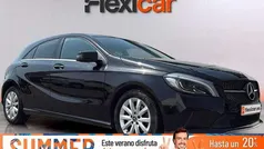 Negro Usado 2017 Mercedes A180 Utilitario | 16.090 € (Precio justo)