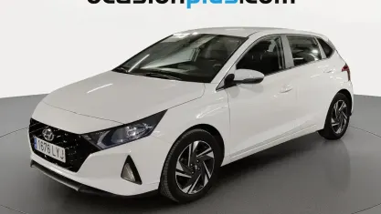 Usado Hyundai i20 101 CV (74 kW) 2022 Blanco Utilitario