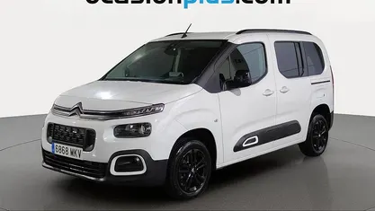 Usado Citroën Berlingo Shine 130 CV (95 kW) 2023 Blanco Monovolumen
