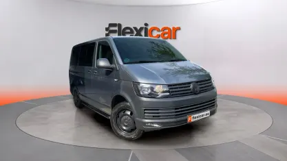 Usado VW Caravelle 150 CV (110 kW) 2020 Gris Van