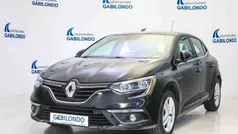 Negro Usado 2018 Renault Mégane IV Life Berlina | 13.900 €