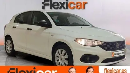 Usado Fiat Tipo Business 120 CV (88 kW) 2019 Blanco Berlina