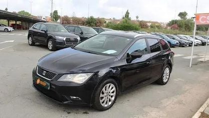 Używany Seat Leon Reference 105 KM (77 kW) 2014 Czarny Kombi