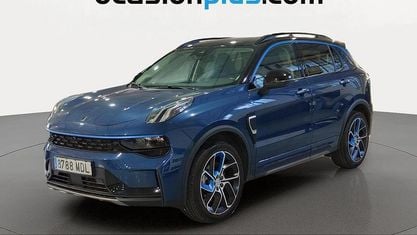 Begagnad Lynk & Co 01 261 HK (191 kW) 2023 Svart SUV