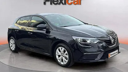 Usado Renault Mégane IV LIMITED 140 CV (102 kW) 2020 Berlina