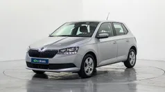 Gris Usado 2019 Skoda Fabia Berlina | 10.990 € (Precio justo)
