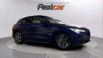 Usado Alfa Romeo Stelvio Sprint 162 CV (119 kW) 2022 SUV