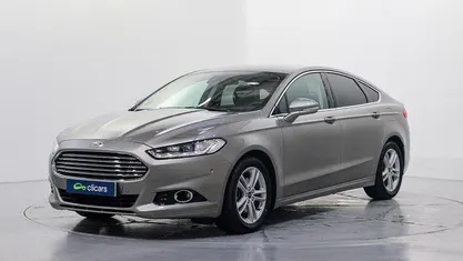 Gris / plata Usado 2018 Ford Mondeo Titanium Berlina | 16.990 € (Precio justo)