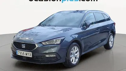 Usado Seat Leon Style 116 CV (85 kW) 2025 Gris Monovolumen