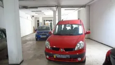Rojo Usado 2007 Renault Kangoo Privilege Monovolumen | 4700 €