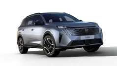 Gris Nuevo 2025 Peugeot 5008 Allure Monovolumen | 35.690 € (Precio justo)