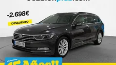 Gris / plata Usado 2019 VW Passat Advance Familiar | 17.990 € (Precio justo)