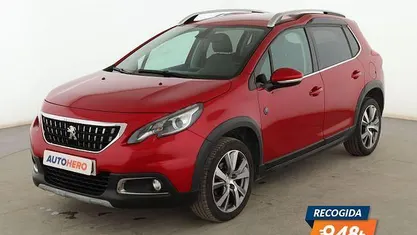 Usado Peugeot 2008 Allure 100 CV (73 kW) 2018 Rojo SUV