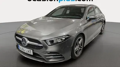 Gris Usado 2020 Mercedes A180 Utilitario | 20.410 € (Precio justo)