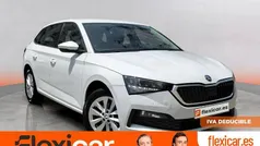 Blanco Usado 2023 Skoda Scala Ambition Utilitario | 16.990 € (Precio justo)