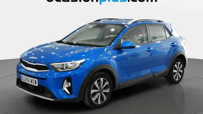 Usado Kia Stonic 100 CV (73 kW) 2024 Azul SUV