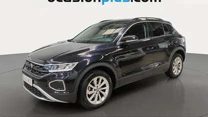 Usado VW T-Roc Life 150 CV (110 kW) 2023 Negro SUV