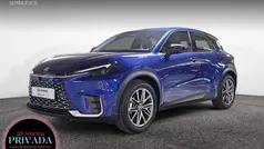 Azul Usado 2025 Lexus LBX SUV | 34.990 € (Precio justo)