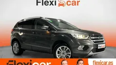 Usado 2017 Ford Kuga Titanium SUV | 15.390 € (Precio justo)