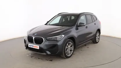 Usado BMW X1 Advantage 140 CV (102 kW) 2021 Gris SUV