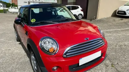Usado Mini One D 90 CV (66 kW) 2011 Rojo Utilitario