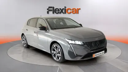 Usado Peugeot 308 Allure 131 CV (96 kW) 2024 Gris Berlina