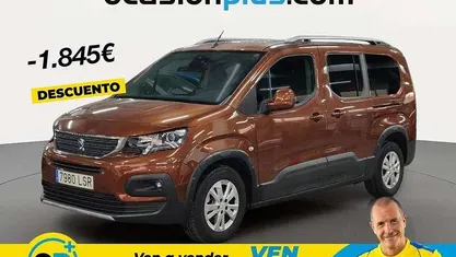 Usado Peugeot Rifter Allure 131 CV (96 kW) 2021 Marrón Monovolumen