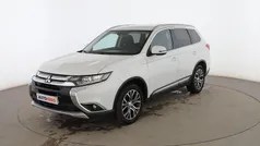 Blanco Usado 2016 Mitsubishi Outlander Motion SUV | 13.699 € (Buen precio)
