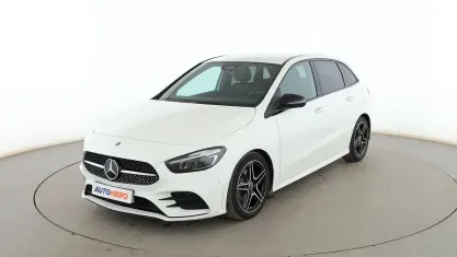Usado Mercedes B200 AMG line 150 CV (110 kW) 2023 Blanco Utilitario