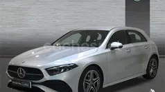 Plateado Usado 2023 Mercedes A180 Advanced Berlina | 29.900 € (Precio justo)