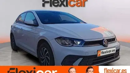 Usado VW Polo Life 95 CV (69 kW) 2023 Blanco Utilitario