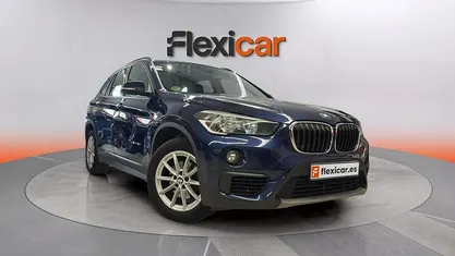 Käytetty BMW X1 150 HP (110 kW) 2017 Sininen Katumaasturi