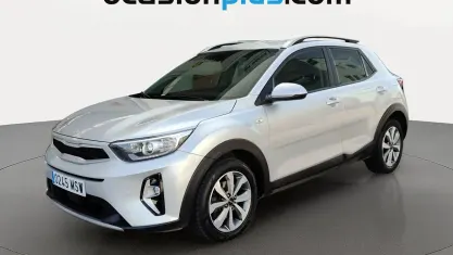 Usado Kia Stonic 101 CV (74 kW) 2024 Blanco SUV