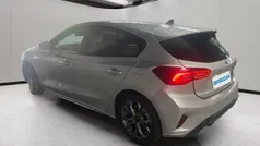 Gris Usado 2022 Ford Focus ST-Line | 16.950 € (Precio justo)