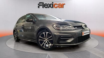 Usado VW Golf VII Sport 150 CV (110 kW) 2018 Gris Familiar