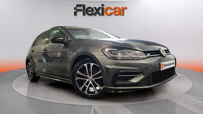 Käytetty VW Golf VII Sport 150 HP (110 kW) 2018 Harmaa Farmari