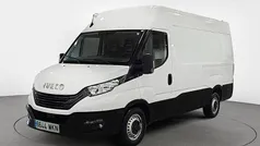 Usado 2023 Iveco Daily Berlina | 25.364 € (Buen precio)
