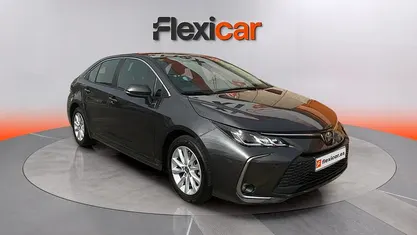 Usado Toyota Corolla Active 140 CV (102 kW) 2024 Berlina