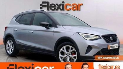 Usado Seat Arona FR 150 CV (110 kW) 2023 Gris SUV
