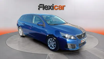 Usado Peugeot 308 131 CV (96 kW) 2019 Berlina