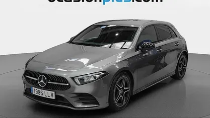 Gris Usado 2020 Mercedes A180 AMG Utilitario | 23.410 € (Precio justo)