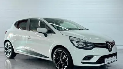 Blanco Usado 2017 Renault Clio IV Zen Utilitario | 10.350 € (Precio justo)