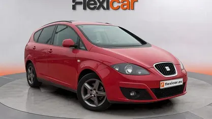 Rojo Usado 2015 Seat Altea XL Ecomotive Monovolumen | 8490 € (Precio justo)