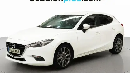 Usado Mazda 3 Edition 105 CV (77 kW) 2018 Blanco Utilitario